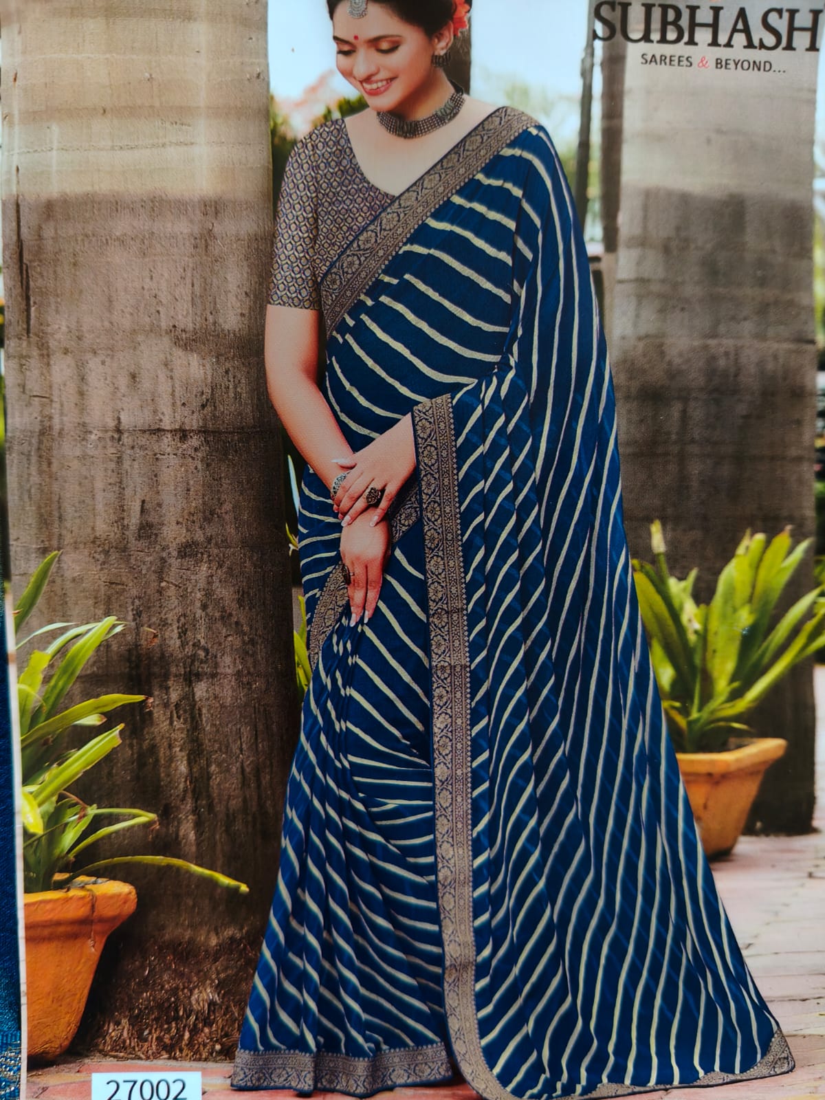 Designer Jaipuri light weight beautiful lehariya saree with contrast unstitched blouse piece