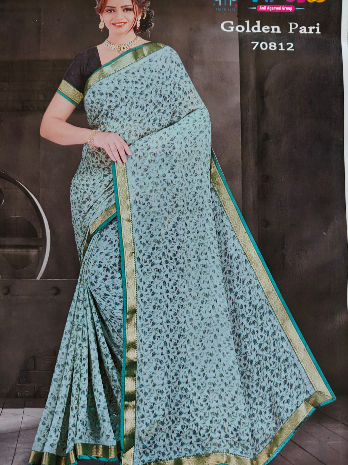 Designer light weight beautiful chiffon saree with matching unstitched blouse piece